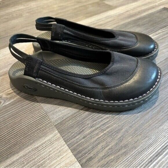 Chaco Black Loafers with White Accents - Picture 2 of 8